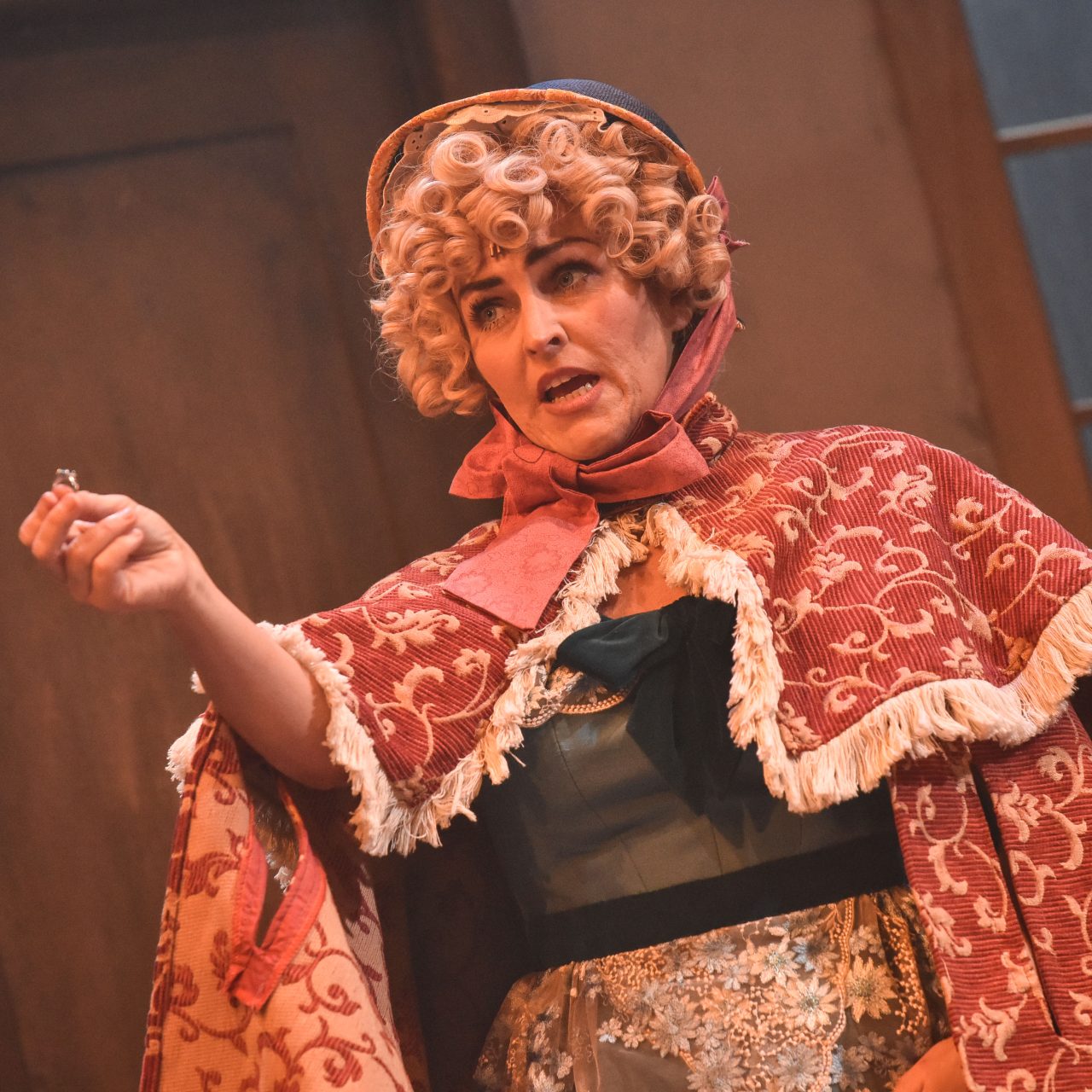 Helen Carter in A Christmas Carol, Playhouse Liverpool 2020 Photo © Robert Day 